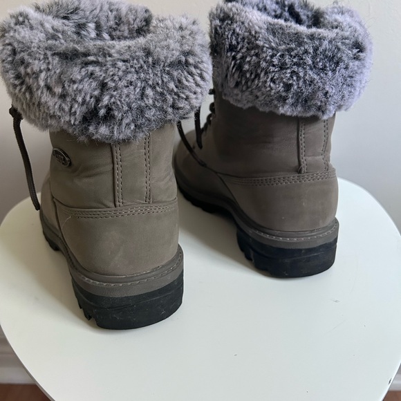 Grey Winter Boots - Picture 4 of 4